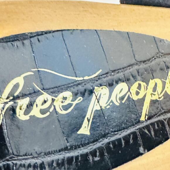 Free People Sandals Womens 10 Black Wood Platform Ankle Strap Block Heel - Picture 11 of 13